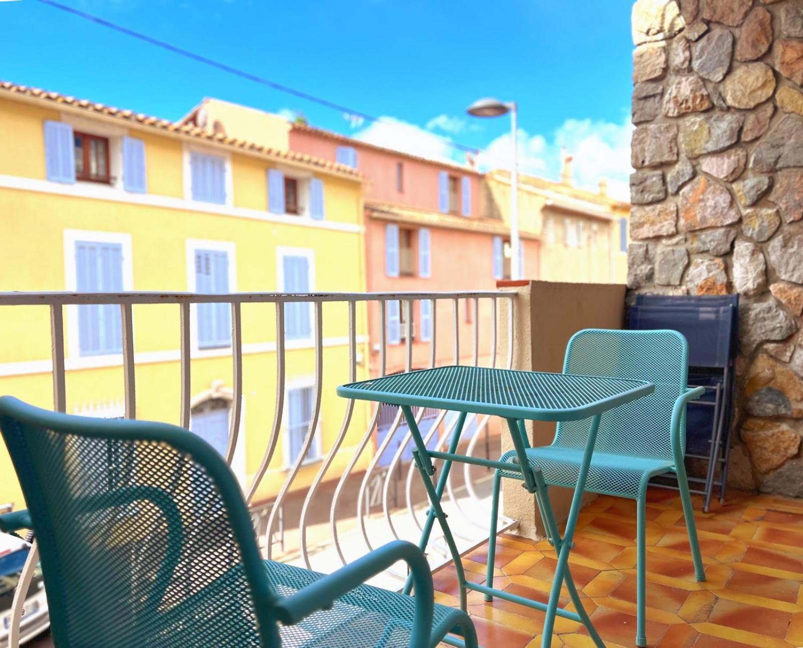 Appartamento Le 13 Cassis Esterno foto